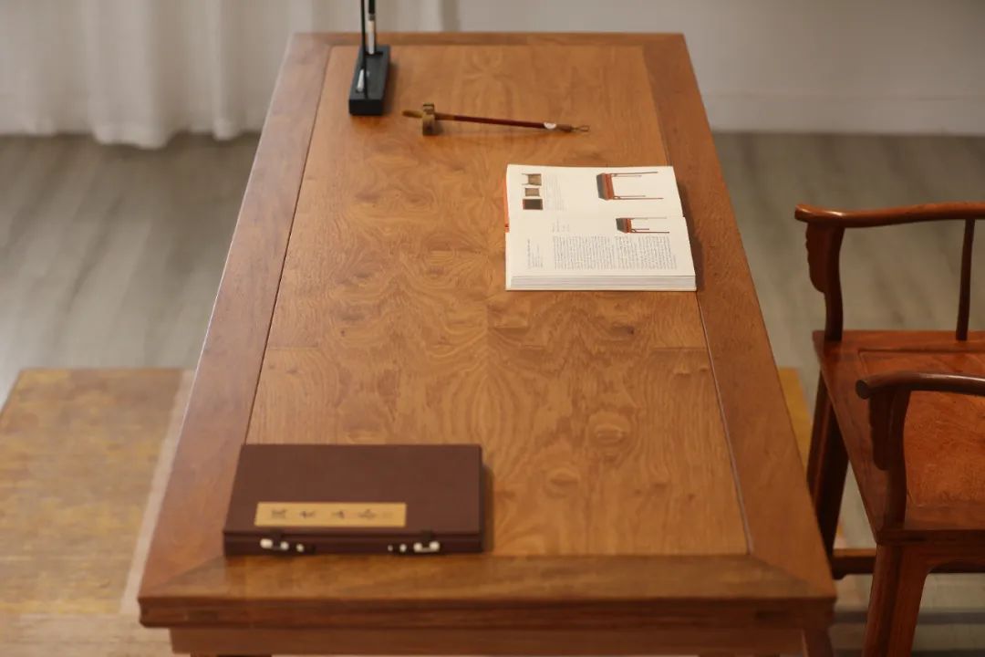 四张桌子,伴人一生(图3) 640 (2).jpg