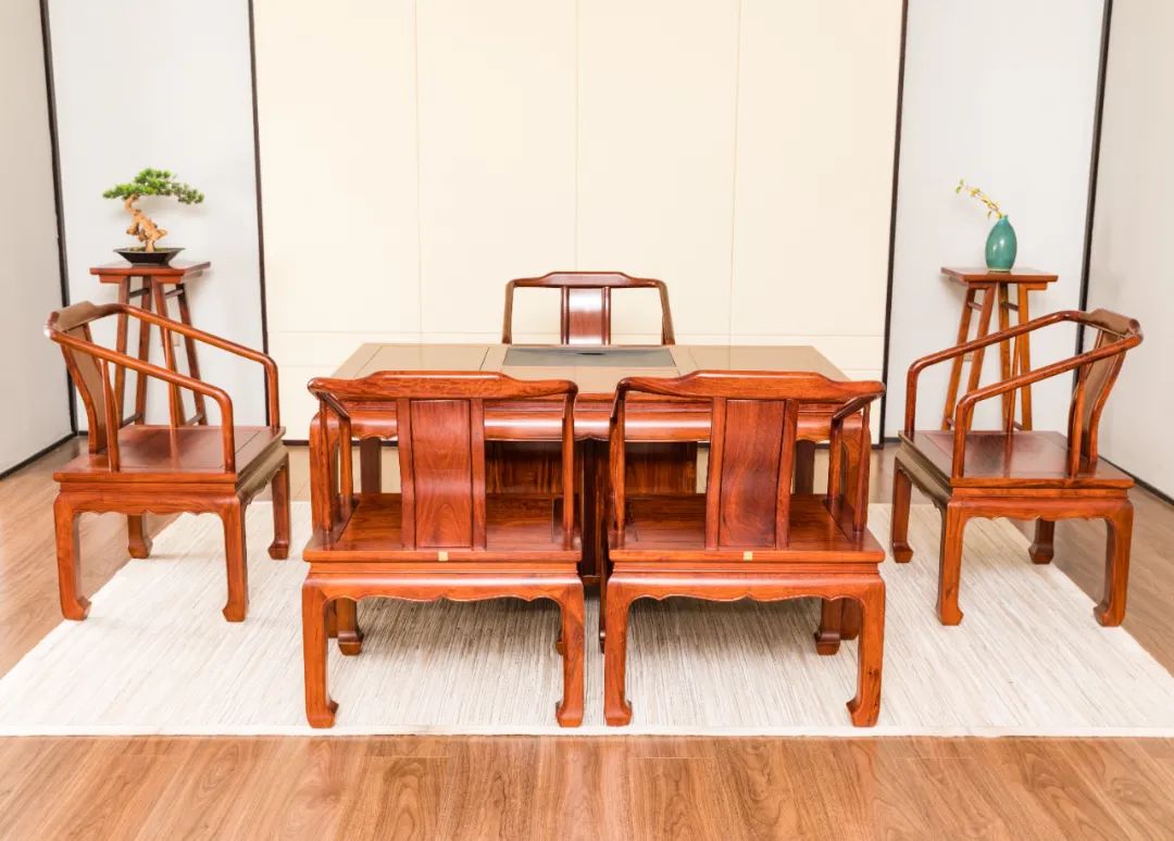 四张桌子,伴人一生(图2) 640 (3).jpg